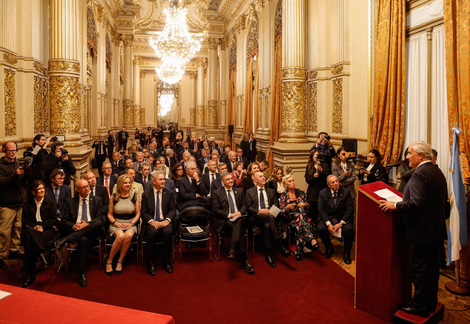 San Carlo e Teatro Colón insieme per celebrare il legame tra Napoli e Buenos Aires