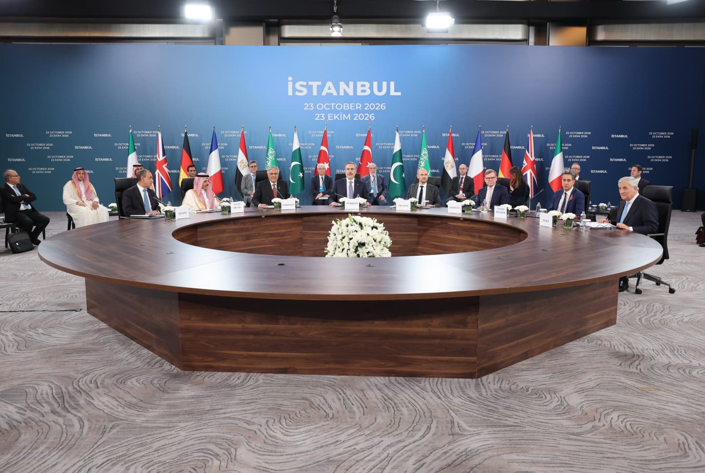 Tajani a Istanbul per il vertice sulle crisi internazionali